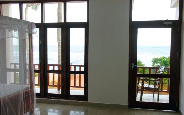Savenrose Beach Villa