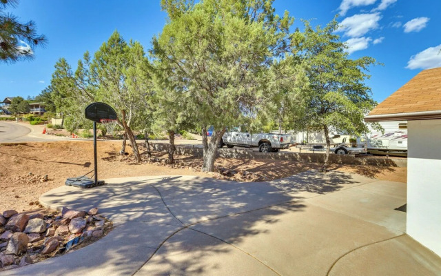 Hike & Golf: Family Home w/ Deck in Payson!
