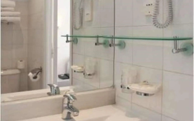 Casa Serena Paris Hôtel