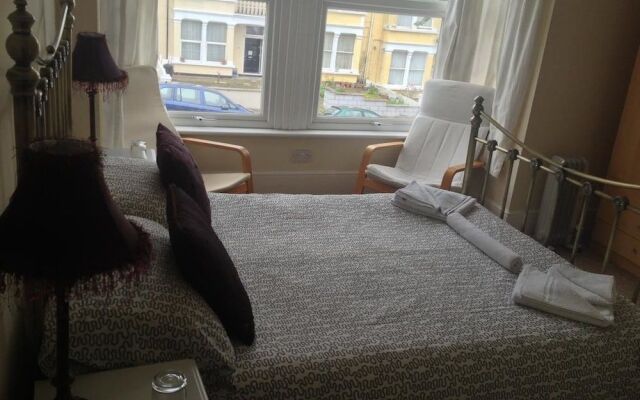 Malvern Lodge Guest House