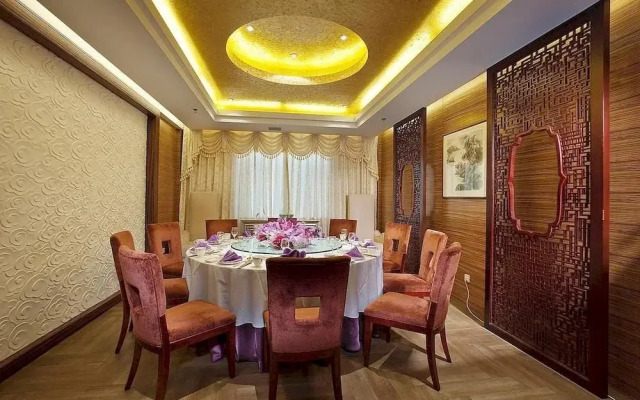 Chengde Tianbao Hotel