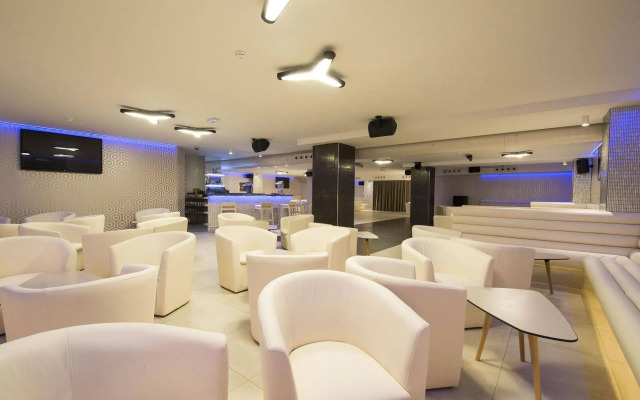 Estival Park Apartments