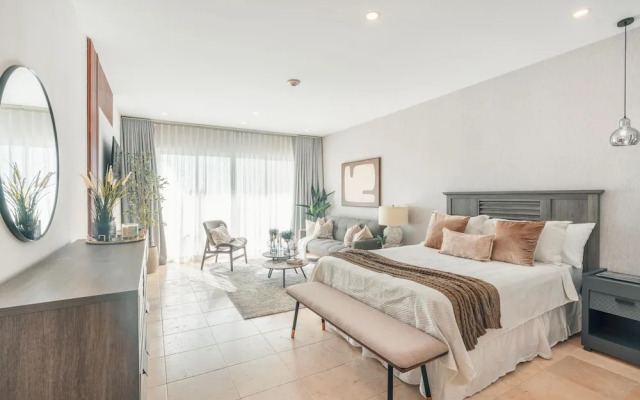 Modern Studio With Ocean View in Punta Palmera