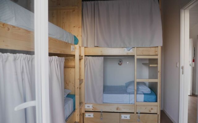 INCOSTA Hostel