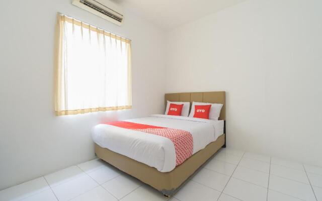 OYO 2110 Rotterdam Guest House Syariah