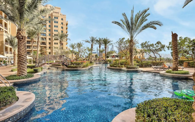 New Fairmont Residences by Propigo