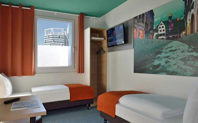 B&B Hotel Freiburg-Nord