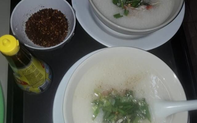 Saeng Tai Amphawa Resort