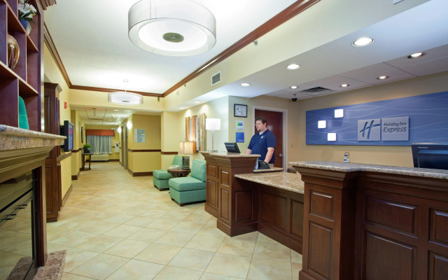 Holiday Inn Express Raleigh Durham Airport by IHG