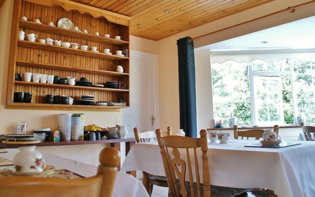 Strand's-End House B&B