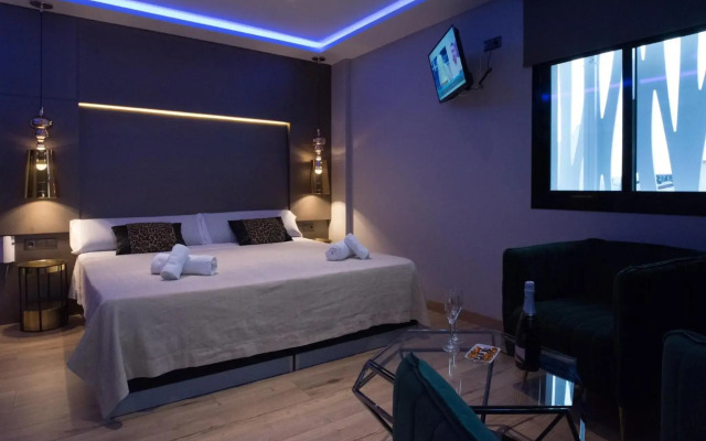 DAOS Suites Terrace Marbella