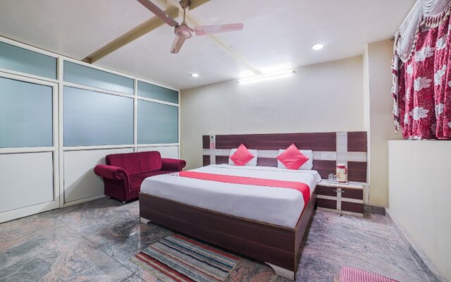 Hotel Anand by OYO Rooms