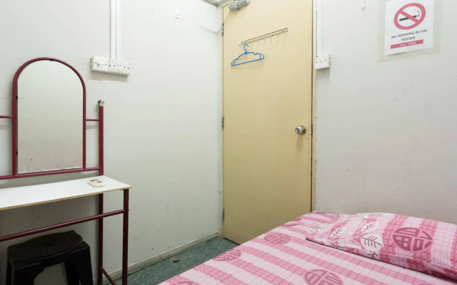 Hawaii Hostel