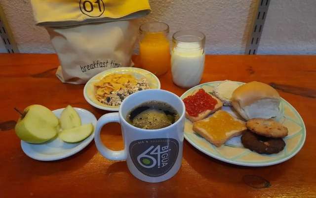 Hostel 64Bigua B&B