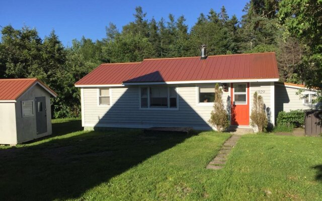 Far Far Away Guesthouse