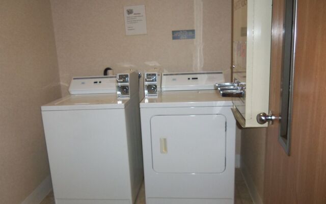 Econo Lodge Arena Wilkes Barre