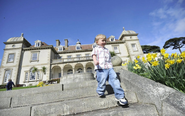 Fowey Hall