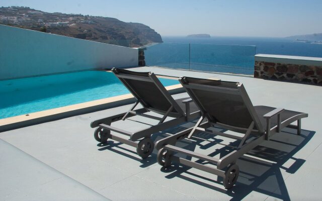 Grand Ambassador Santorini Hotel