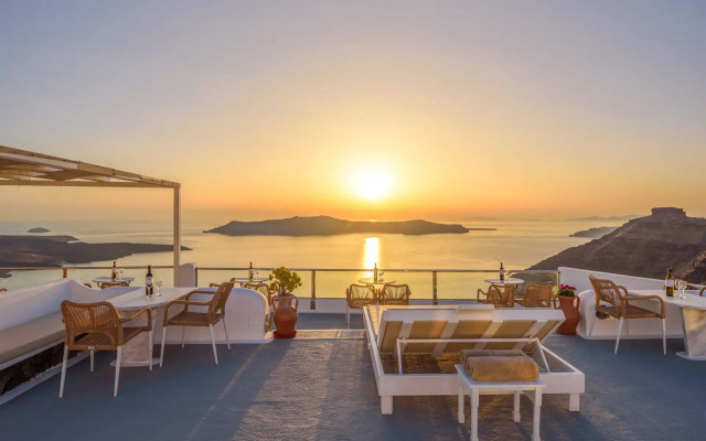 Vallas Apartments & Villas