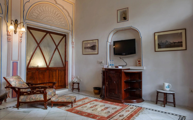 Narain Niwas Palace