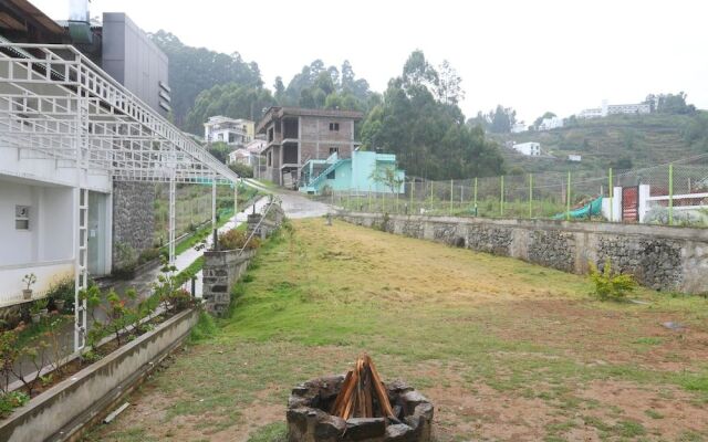 OYO 14261 Tanzanite Inn