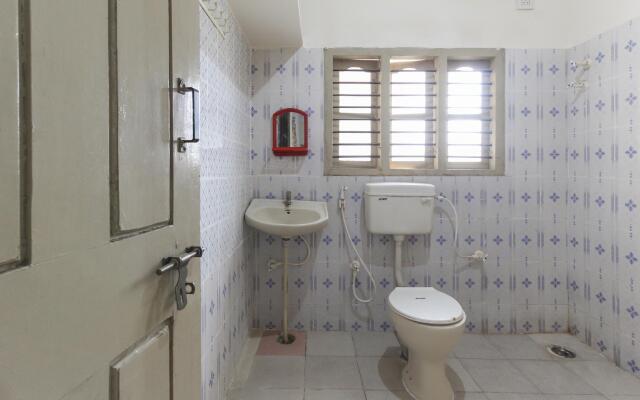 SPOT ON 68166 Sri Annapurneshhwari Residency