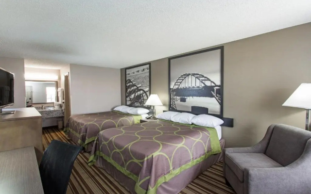 Super 8 Springdale AR