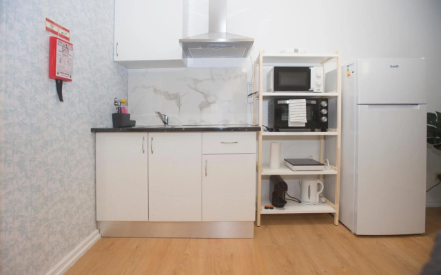 Bonsai Apartment III