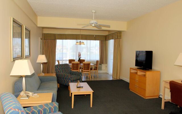 Chart House Suites and Marina