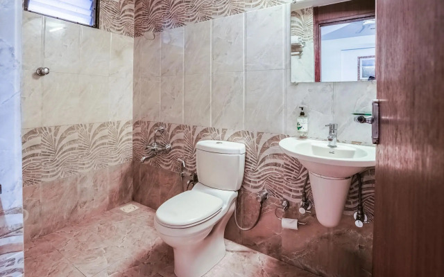 Tribecca Inn by OYO Rooms
