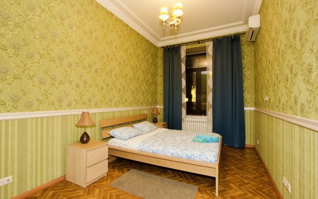 LUXKV Apartment on Kudrinskaya Square