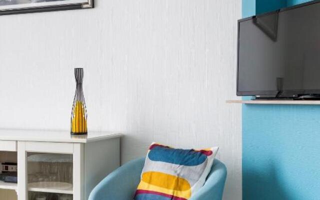 Le Suroit by Cocoonr