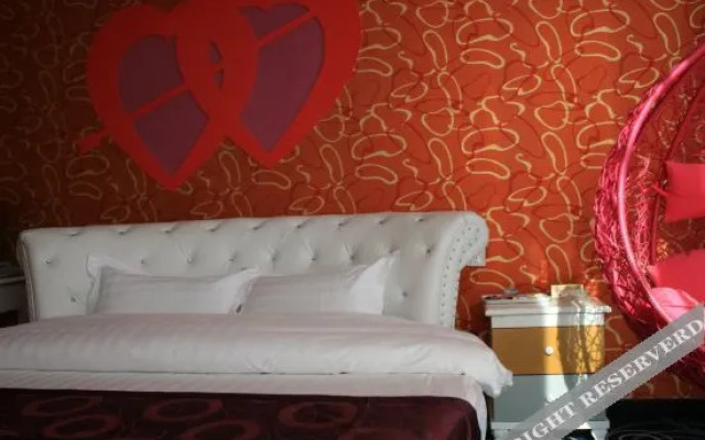 Zhangjiakou Haina Business Hotel