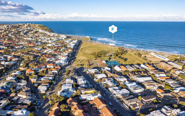 Patty's Cottage @ Merewether Beach