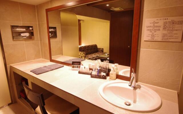 Blue Hotel Octa - Adults Only