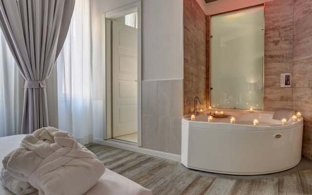 Corso Boutique Luxury Rooms
