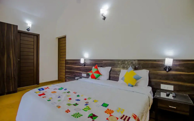 Oyo 14028 Home Exotic 1Bhk With Pool Candolim
