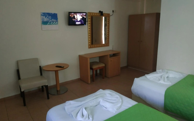 Lia Sofia Apartments