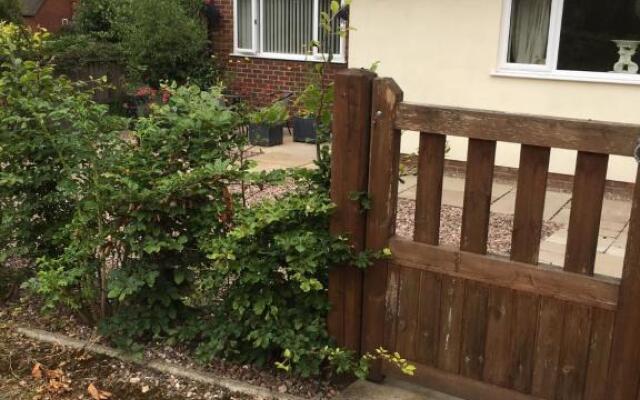 Belesme, Private Annex