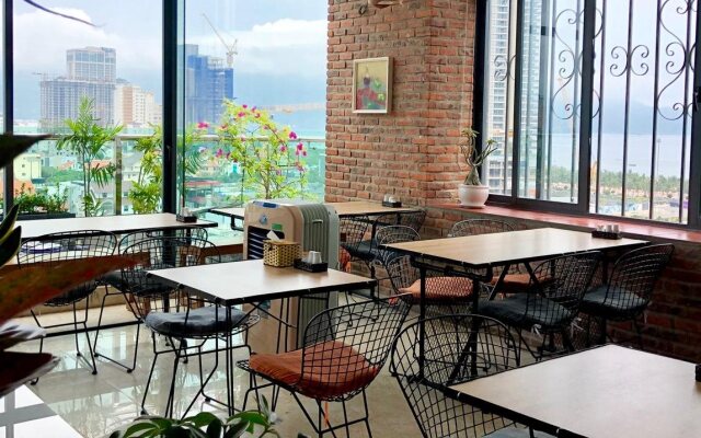 Rosetta Hotel Danang