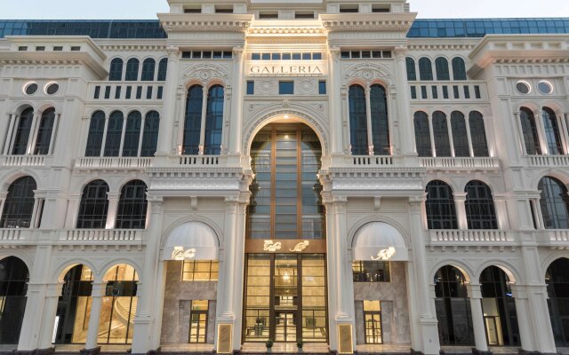 The Hotel Galleria Jeddah, Curio Collection by Hilton