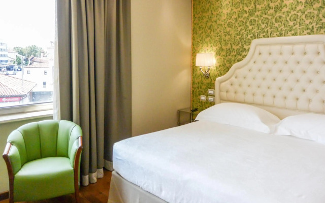 Santa Chiara Hotel