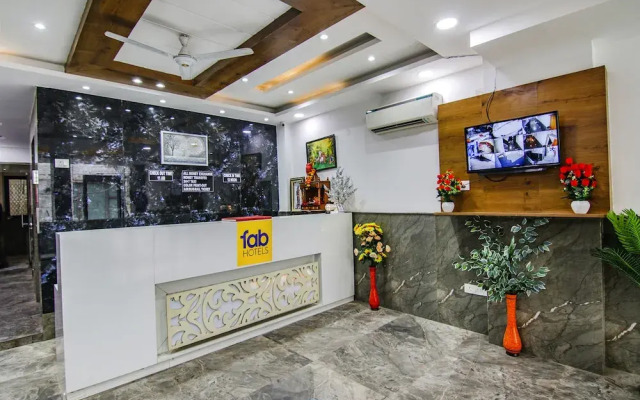 Fabhotel The Glory I