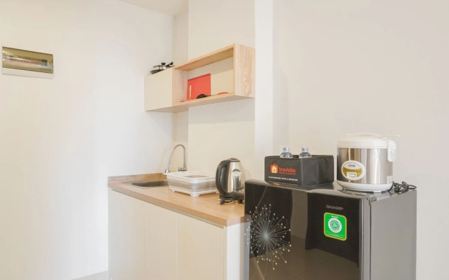 Nice And Elegant 1Br At Citra Living Apartment