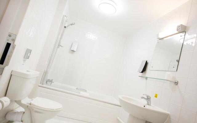 Innkeepers Lodge Hook