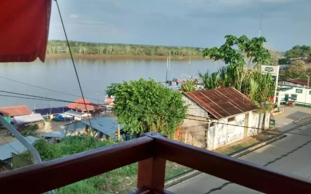 Hostal El Puerto