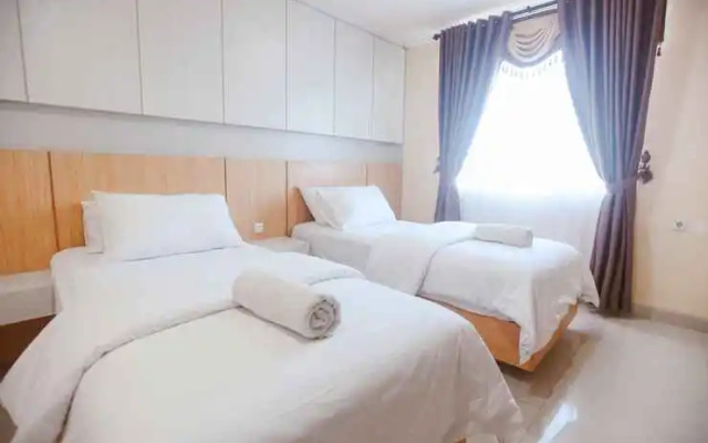 Chrysant Hotel & Resort