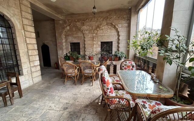 Stone Boutique Hotel