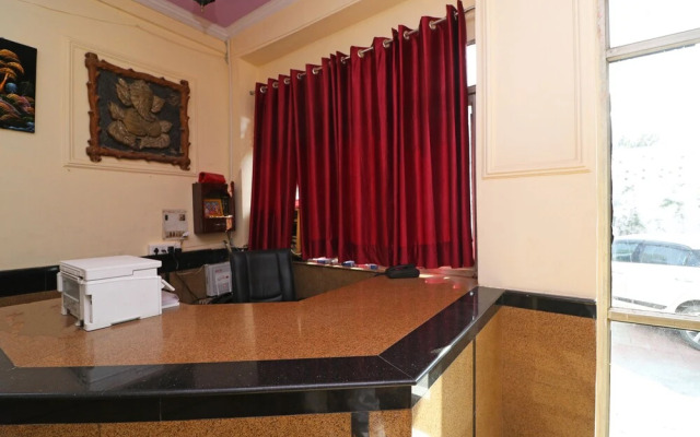 OYO 22577 Hotel City View