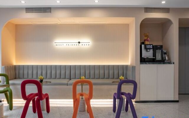 Youli Hotel (Shanghai People's Square)